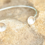 Load image into Gallery viewer, OOAK Edge elegance bracelet in silver #4 •  5,5cm (ready-to-ship)
