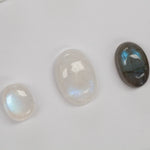 Load image into Gallery viewer, Choose Your Stone : Alba bracelet (made to order)