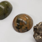 Load image into Gallery viewer, Choose Your Stone : Alba bracelet (made to order)