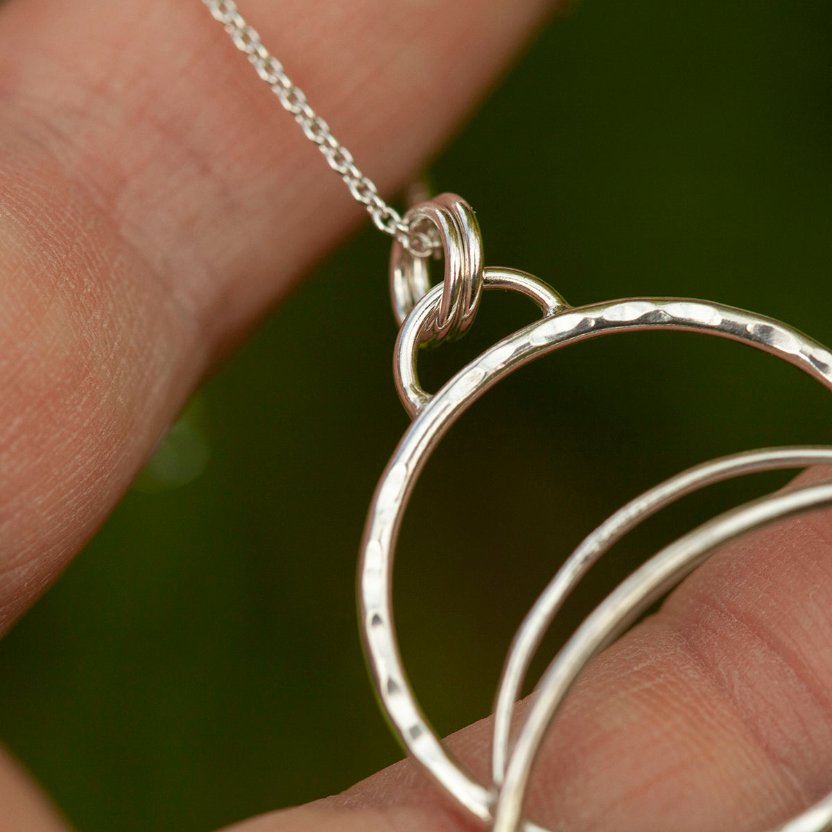 Pièce unique • Pendentif Vegetal Moon #25 • argent & laiton (prêt à expédier)