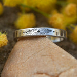 Afbeelding in Gallery-weergave laden, OOAK Ethnic ring in silver #7 • adjustable ~ size 50,5 (ready-to-ship)