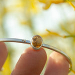 Charger l'image dans la galerie, OOAK bracelet with captured plant #4 • citrine (ready to ship)