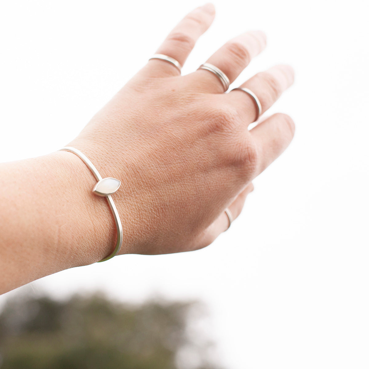 Pulsera Elva pieza única #3 • piedra de luna (listo para enviar)