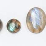 Lade das Bild in den Galerie-Viewer, Choose Your Stone : Sena ring (made to order)