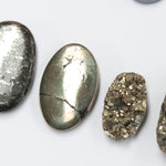 Lade das Bild in den Galerie-Viewer, Choose Your Stone : Sena ring (made to order)