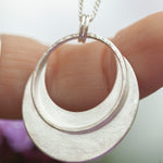 Charger l'image dans la galerie, OOAK • Crescent moon pendant in silver #19 (ready to ship)