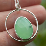 Lade das Bild in den Galerie-Viewer, OOAK Mae pendant in silver #15 • Chrysoprase (Ready to ship)