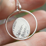 Lade das Bild in den Galerie-Viewer, OOAK Mae pendant in silver #15 • Chrysoprase (Ready to ship)