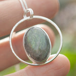 Afbeelding in Gallery-weergave laden, OOAK Mae pendant in silver #45 • Labradorite (Ready to ship)