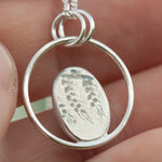 Afbeelding in Gallery-weergave laden, OOAK Mae pendant in silver #11 • Kyanite (Ready to ship)