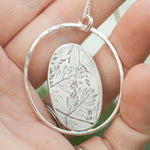 Lade das Bild in den Galerie-Viewer, OOAK Mae pendant in silver #27 • Red Jasper (Ready to ship)