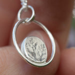 Afbeelding in Gallery-weergave laden, OOAK Mae pendant in silver #19 • White Labradorite ~ Rainbow Moonstone (Ready to ship)