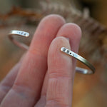 Charger l'image dans la galerie, OOAK Ethnic bracelet in silver #35 • size 5,5cm (ready-to-ship)