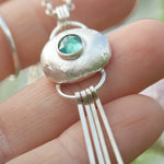 Cargar imagen en el visor de la galería, OOAK • Silver Pebble pendant with Kyanite #7 (ready to ship)