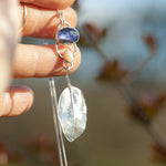 Charger l'image dans la galerie, OOAK Leaf pendant in silver #11 • Iolite & Opal (ready to ship)