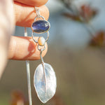 Charger l'image dans la galerie, OOAK Leaf pendant in silver #11 • Iolite & Opal (ready to ship)
