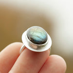 Lade das Bild in den Galerie-Viewer, Choose Your Stone : Sena ring (made to order)