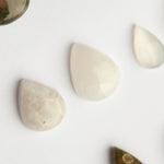 Load image into Gallery viewer, Choose Your Stone : Kaha ring (made to order)