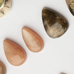 Load image into Gallery viewer, Choose Your Stone : Kaha ring (made to order)