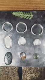 Lade das Bild in den Galerie-Viewer, Choose Your Stone : Sena ring (made to order)