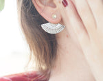 Load image into Gallery viewer, Ear jackets in silver with ethnic patterns    (made to order)
