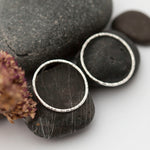 Load image into Gallery viewer, Hammered circle earrings in silver    (made to order)
