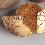 Cargar imagen en el visor de la galería, OOAK Aela ear jackets #31 • copper (ready-to-ship)
