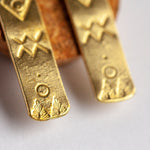 Afbeelding in Gallery-weergave laden, OOAK simple brass earrings #10 (ready-to-ship)

