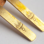 Cargar imagen en el visor de la galería, OOAK simple brass earrings #11 (ready-to-ship)

