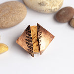 Cargar imagen en el visor de la galería, OOAK earrings with plant imprint #5 • copper (ready-to-ship)
