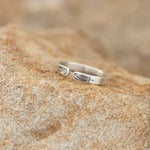 Lade das Bild in den Galerie-Viewer, OOAK Ethnic ring in silver #5 • adjustable size starting at 56,5 (ready-to-ship)
