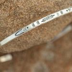 Cargar imagen en el visor de la galería, OOAK Ethnic bracelet in silver #12 • size 6cm (ready-to-ship)
