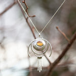 Lade das Bild in den Galerie-Viewer, OOAK • Silver Pebble pendant with Opal #2 (ready to ship)
