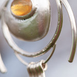 Cargar imagen en el visor de la galería, OOAK • Silver Pebble pendant with Opal #2 (ready to ship)
