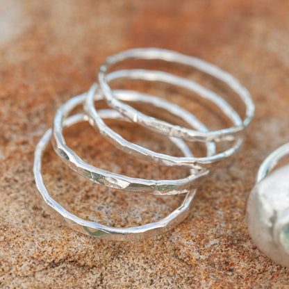 Pieza única • Conjunto de anillos Silver Pebble #1, ónice azul, talla 53 (listo para enviar)