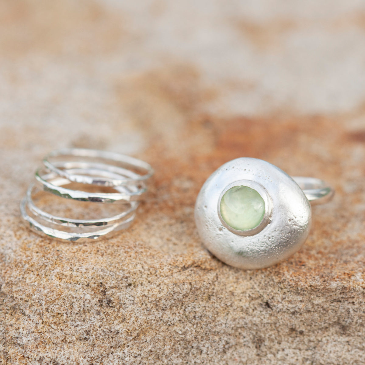 Pièce unique • Ensemble de bagues Silver Pebble #3, préhnite, taille 55 (prêt à expédier)