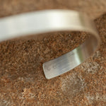 Charger l&#39;image dans la galerie, OOAK Simple flat bracelet in silver #1 • size 5,5cm (ready-to-ship)
