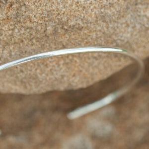 OOAK Simple thin bracelet in silver #1 • size 5,5cm (ready-to-ship)