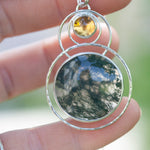 Afbeelding in Gallery-weergave laden, OOAK pendant with stone #14 • moss agate &amp; citrine  (ready to ship)
