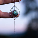 Lade das Bild in den Galerie-Viewer, OOAK pendant with stone #10 • Labradorite  (ready to ship)
