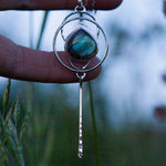 Cargar imagen en el visor de la galería, OOAK pendant with stone #10 • Labradorite  (ready to ship)
