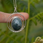 Lade das Bild in den Galerie-Viewer, OOAK stone pendant #22 • Moss agate (ready to ship)
