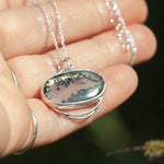 Afbeelding in Gallery-weergave laden, OOAK stone pendant #23 • Moss agate (ready to ship)
