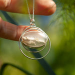 Afbeelding in Gallery-weergave laden, OOAK stone pendant #29 • Montana agate (ready to ship)
