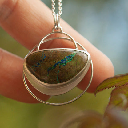 Pendentif en pierre pièce unique #28 • azurite verte (prêt à expédier)
