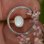 Lade das Bild in den Galerie-Viewer, OOAK Lua ring #7 • labradorite ~ Size 58 ~ can be adjusted (ready-to-ship)
