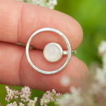 Lade das Bild in den Galerie-Viewer, OOAK Lua ring #8 • moonstone ~ Size 51,5 ~ can be adjusted (ready-to-ship)
