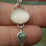 Charger l&#39;image dans la galerie, OOAK Osmose pendant #14 • moonstone &amp; labradorite (ready to ship)
