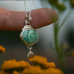 Lade das Bild in den Galerie-Viewer, OOAK Osmose pendant #19 • turquoise &amp; opal (ready to ship)
