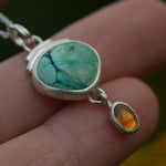 Lade das Bild in den Galerie-Viewer, OOAK Osmose pendant #19 • turquoise &amp; opal (ready to ship)
